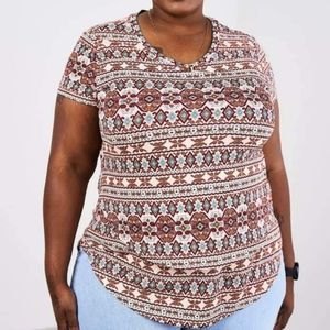 Latched Mama Printed V-Neck Nursing Tee 2.0